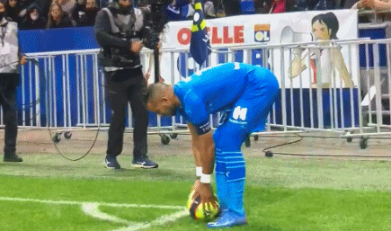 罗马诺：拉莫斯仍想参加世界杯，他愿意去意甲球队（罗马诺称拉莫斯仍渴望世界杯，愿加盟意甲球队）