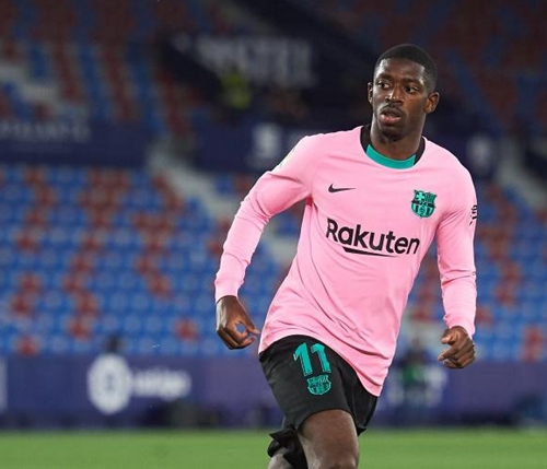 两条重大线索表明卡洛斯·巴莱巴即将加盟曼联。