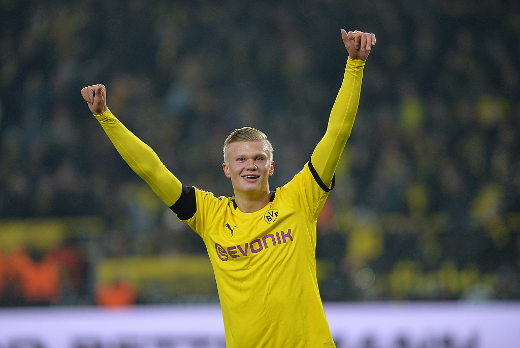 图片报：特狮12月中旬复出，巴萨准备在冬窗接受租借协议（德媒称特尔施特根预计12月中旬回归，巴萨冬窗或接受租借方案）