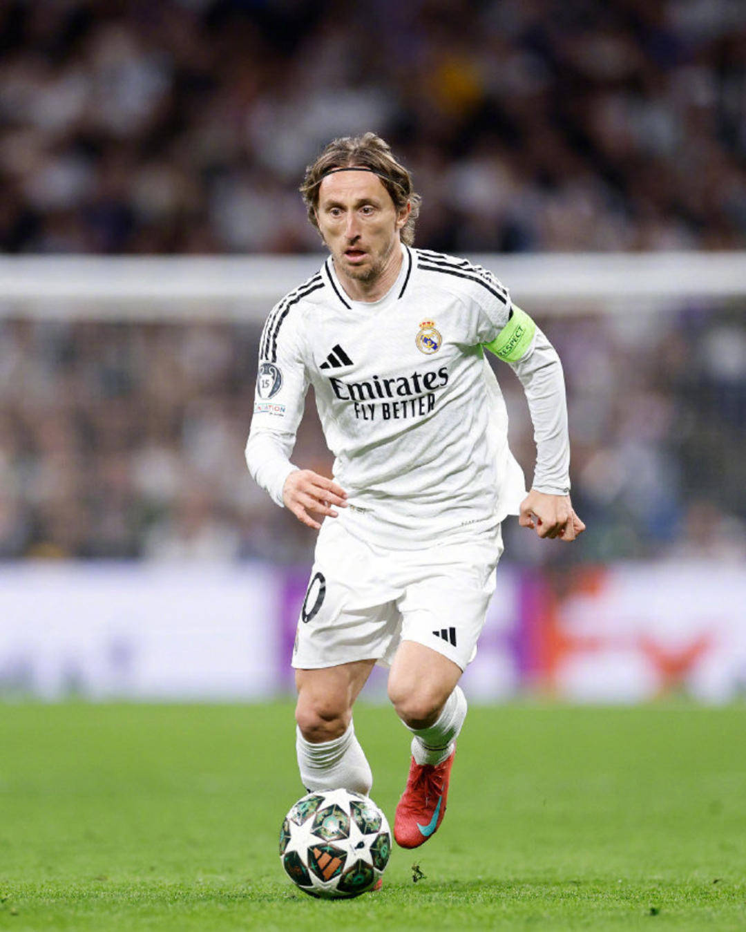 国安vs河南半场数据：控球率56%-44%，河南半场0射正