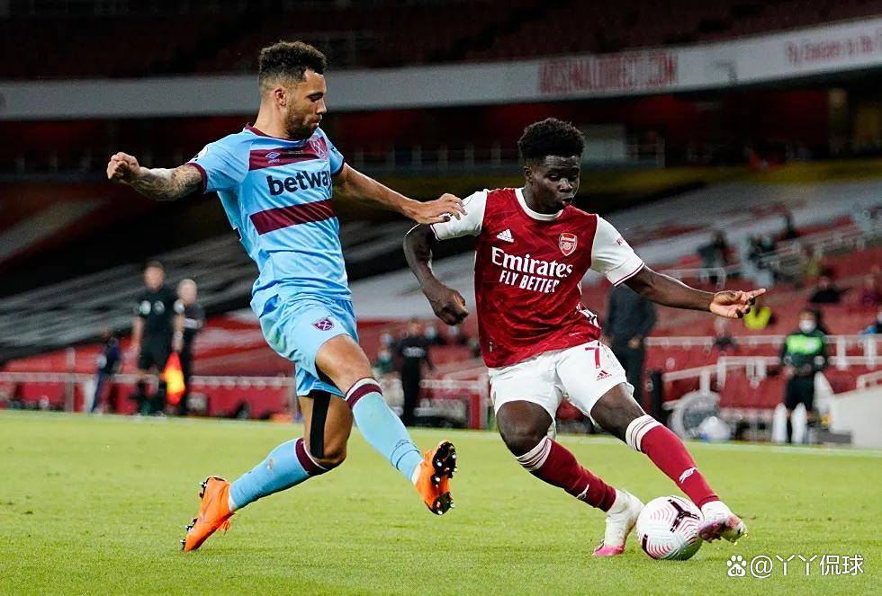 群情激愤！利雅得胜利取胜后多名球员表达不满